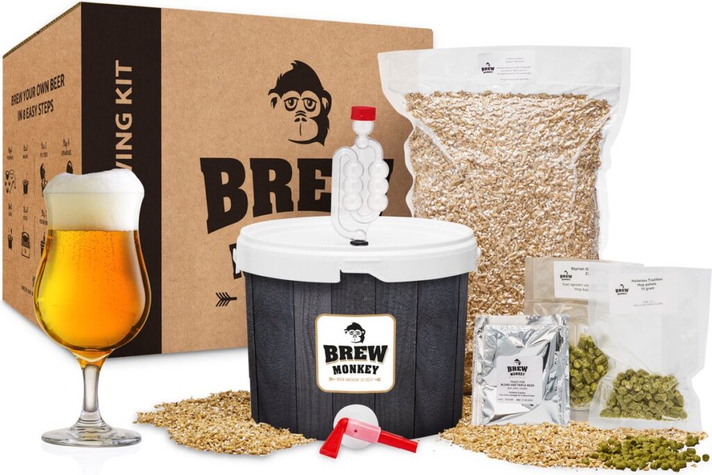 Brew Monkey Basis Tripel - Bierbrouwpakket - Zelf Bier Brouwen Bierpakket - Startpakket - Gadgets Mannen - Cadeau - Cadeau voor Mannen en Vrouwen - Vaderdag Cadeau - Vaderdag Geschenk